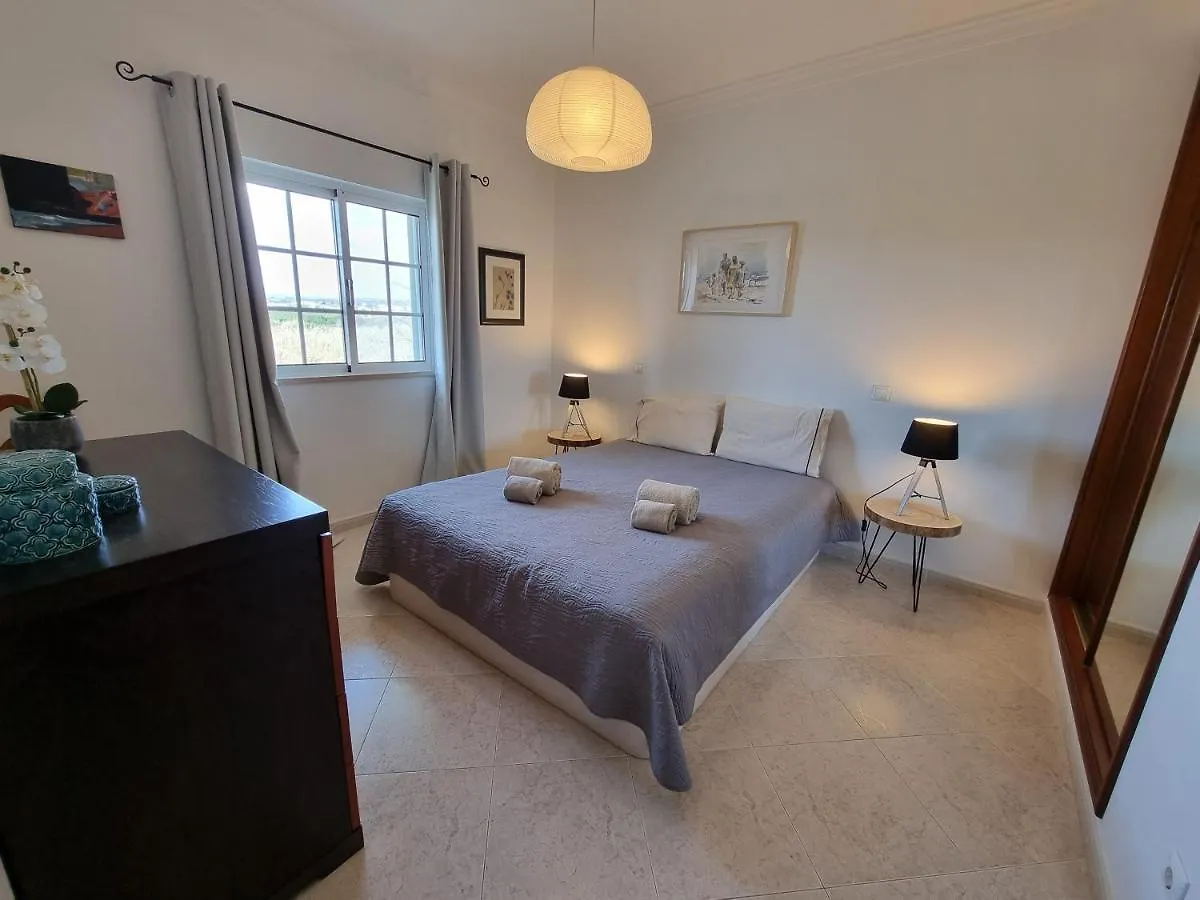 Apartamento Praia ألتورا 0*,  البرتغال